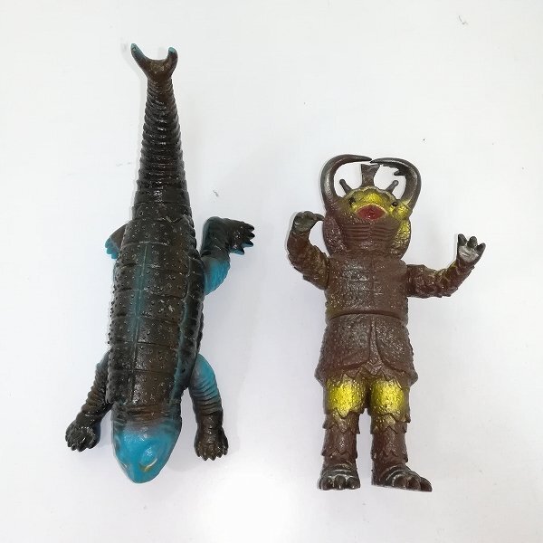 ウルトラマン 怪獣 ベムラー ソフビ キングザウルスシリーズ 足