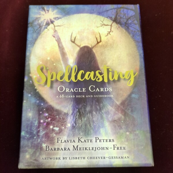Spellcasting Oracle Cards:英語版解説書付き