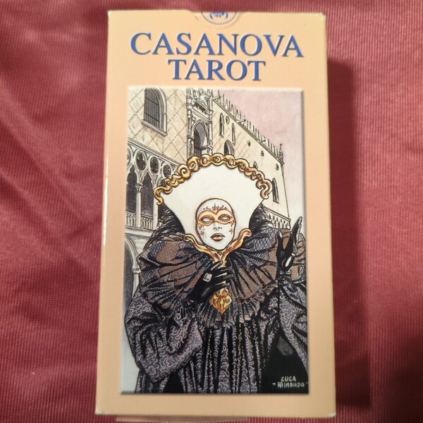 Tarot of Casanova 5カ国版解説書付き