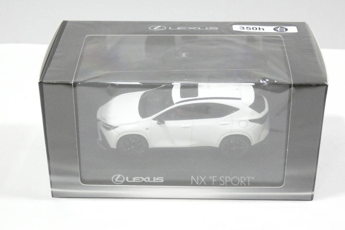 【非売品】京商　レクサス　ミニカー3台セット LEXUS UX200 Version L Sonic Titanium 1/43KYOSHO KS03695T F