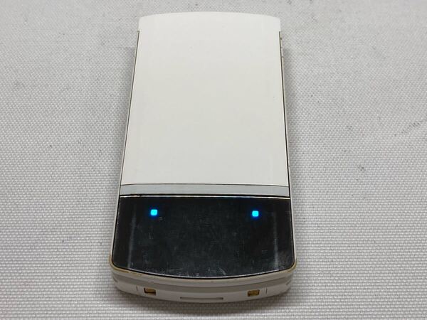 概ね美品 docomo ドコモ N-01F NEC カシオモバイル 携帯電話 ガラケー ホワイト e860c14dd