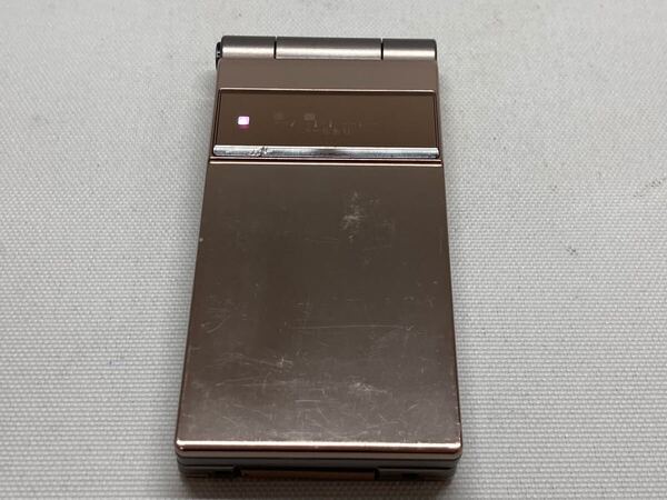概ね美品 docomo ドコモ P-09A FOMA Panasonic パナソニック 携帯電話 ガラケー ゴールド f01b154dd