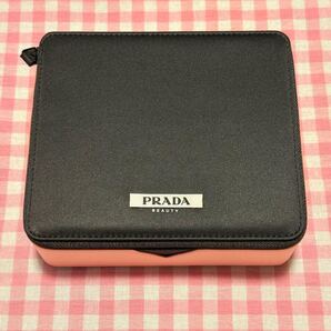 【最新・新品】PRADA プラダビューティー ポーチ ノベルティ パラドックスポーチ コスメ 化粧ポーチ 化粧ボックス 非売品 かわいい
