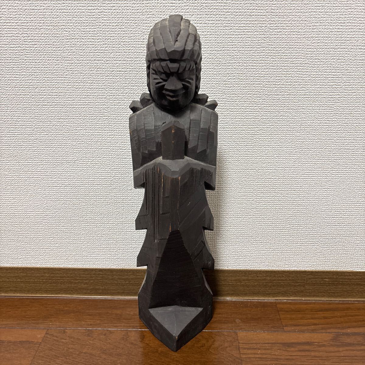 Amazon.co.jp: 木彫 円空仏 高さ67cm / (仏教美術 置物 一刀彫