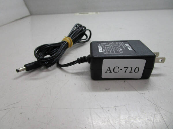 BUFFALO US100523 ACアダプタ DC5V/2.3A 通電確認済み 管理番号AC-710