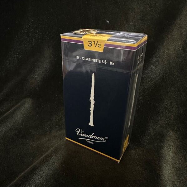 バンドレン Vandoren B♭クラリネットリード 【Traditional】 #3.1/2(新品)【送料無料】