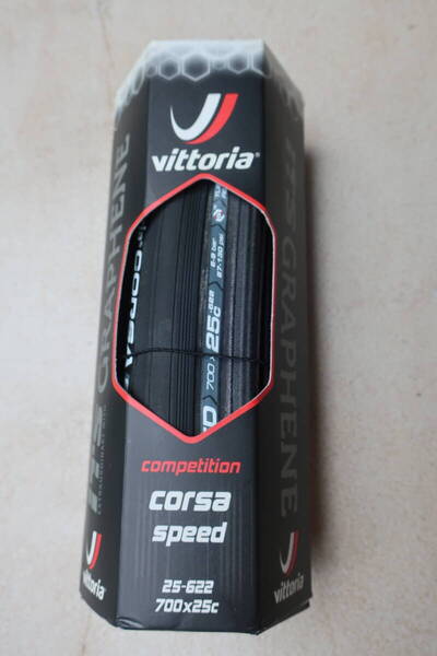Vittoria Corsa speed TLR 25C コルサスピード