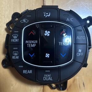 トヨタ ヴォクシー エスクワイア ノア ZRR80 ZWR80 エアコン スイッチ パネル LED 打ち替え品