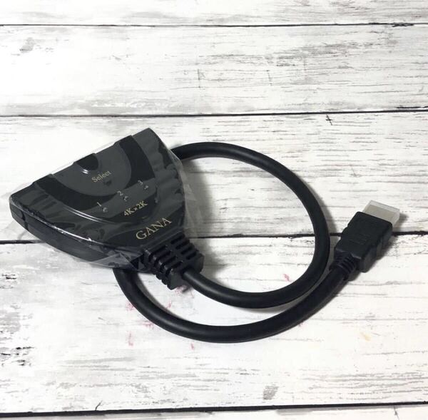 【新品未使用】HDMI セレクター 切替器 3ポート 3in1 1080p/3D