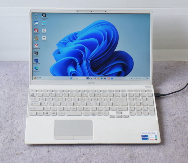 049・第11世代CPU搭載・TH77/E3・i7-1165G7/8GB/SSD512GB/15.6インチ/Microsoft Office LTSC 2024 Professional Plus