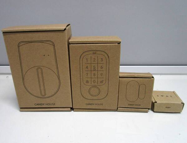 【送料無料】SESAME5 SESAMIタッチPro オープンセンサー Hub3 4点セット CANDY HOUSE 中古品