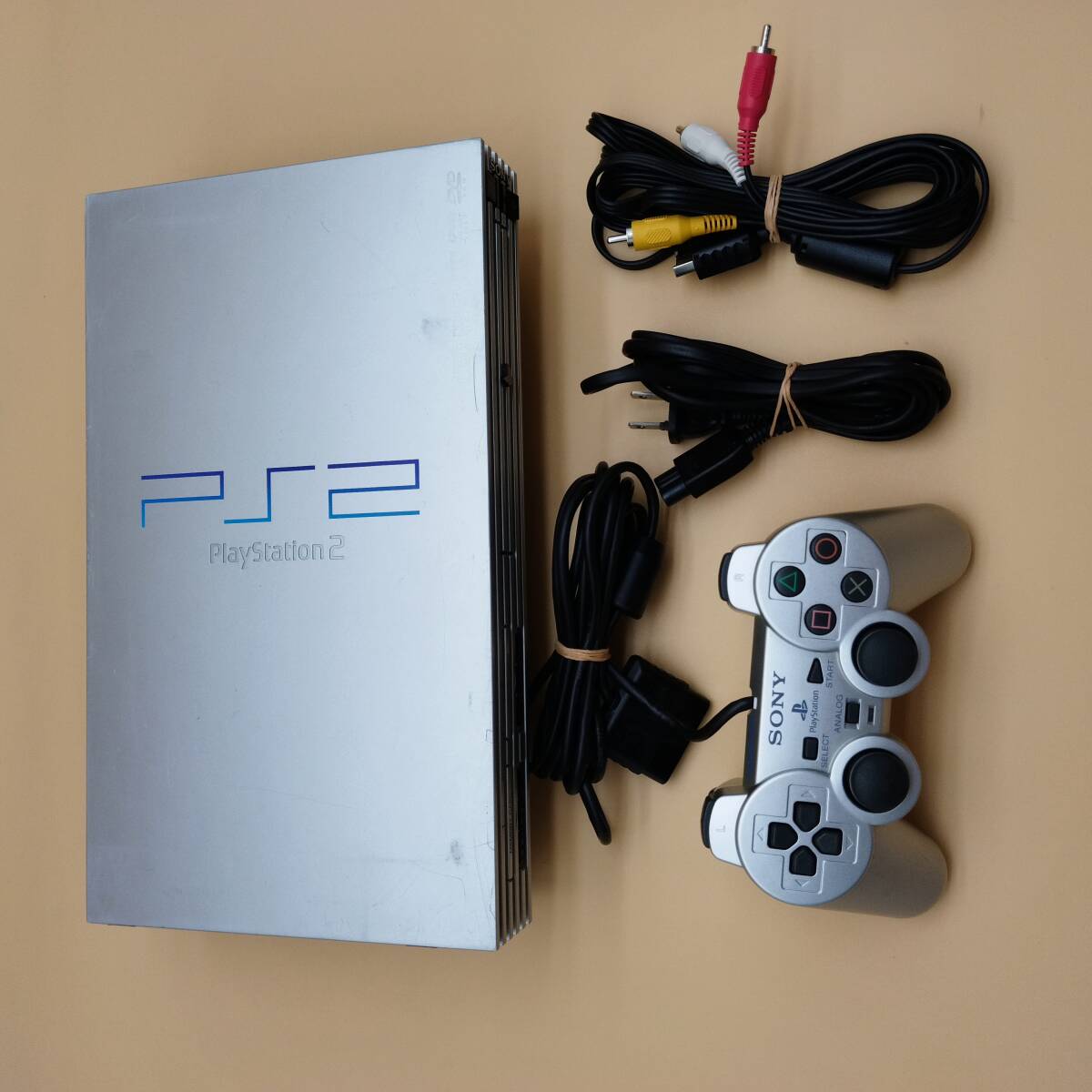 PS2 50000 本体セット Yahoo!オークション -「ps2 50000 シルバー」の落札相場・落札価格