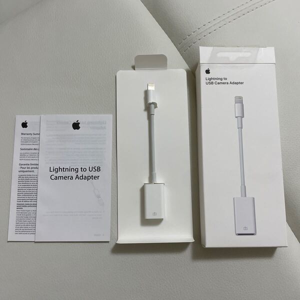 新品未使用☆正規品☆Appleアップル純正☆USBアダプター.USBカメラアダプター☆Lightningライトニング.iPhoneアイフォン.iPad