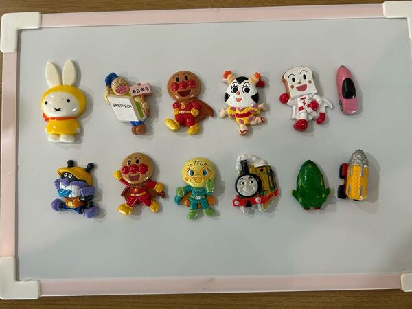 キャラクターマグネット12個★アンパンマン★サンダーバード★ミッフィ★バイキンマン★サンドイッチマン★ステップニー★USED★送料込