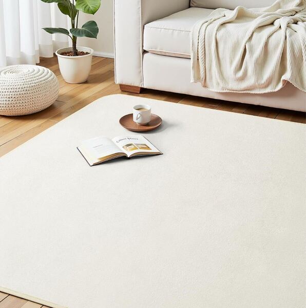 Belinna ラグ カーペット 1畳 135 x 185 cm ホワイト カーペット ラグマット 寝室用カーペット 無地 オールシーズン 春 夏 秋 冬