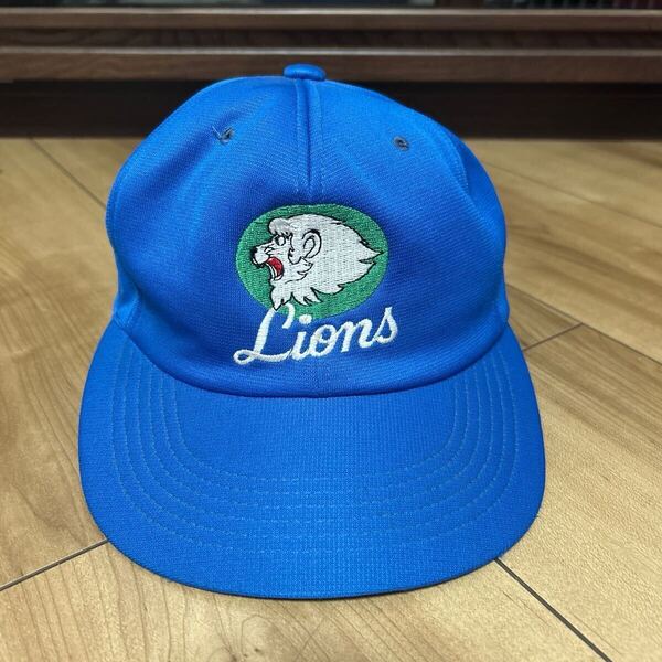 西武ライオンズ 80s90sヴィンテージ キャップ ベースボールキャップ 野球帽 帽子 オールド 当時もの ユニフォーム 刺繍 56cm
