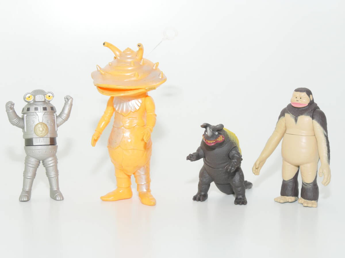 ウルトラ怪獣 ソフビ 6体セット （カネゴンのみタグ付き