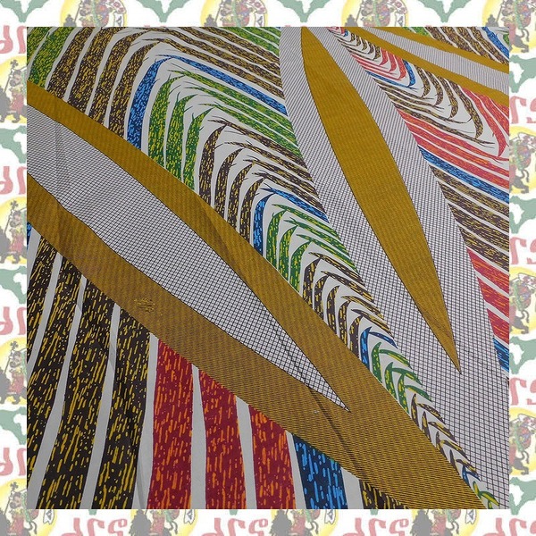 【SALE/180cm x 110cm/2ヤード】アフリカンプリント生地 barg-r61 アフリカ布 アフリカ生地 ゴールドプリント アンカラ キテンゲ