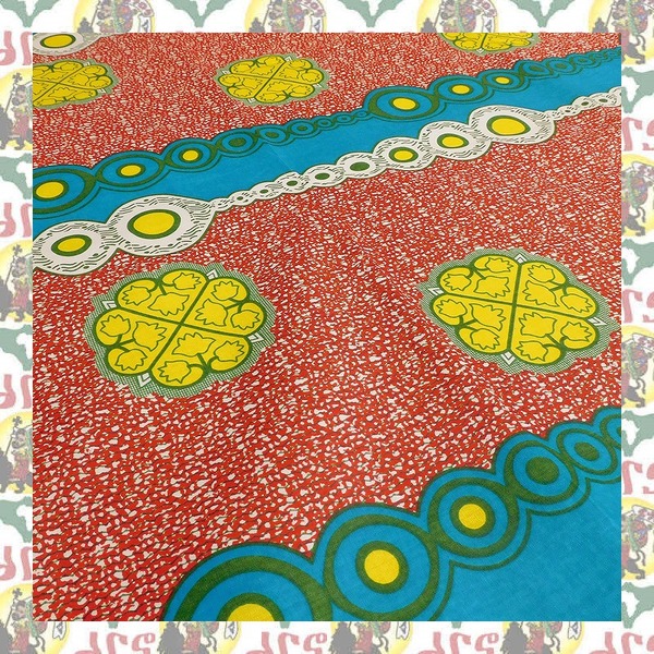 【SALE/180cm x 110cm/2ヤード】アフリカンプリント生地 barg-r68 アフリカ布 アフリカ生地 ゴールドプリント アンカラ キテンゲ