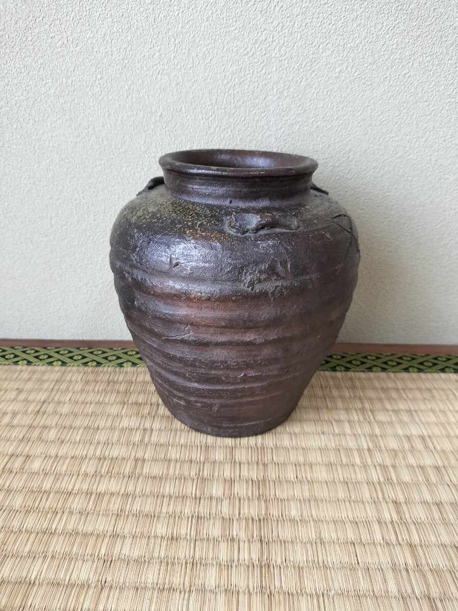 古備前 室町時代 壷 高さ20.5㎝ タコヒ 東な6-0923④ 2025年最新】室町時代の壺 - 魅力的な歴史を刻む日本の陶磁器を