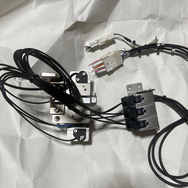 KEYENCE LR-WF10 キーエンス アンプ内蔵ホワイトスポット光電センサー (A