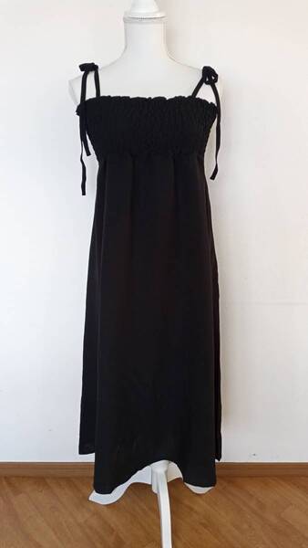 1539 ★★ flower ノースリーブワンピース サイズF 新品 黒 定価10208円