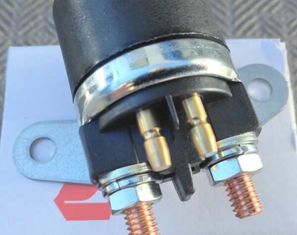 ◆送料込み◆バンディット250 バンディット400 スターターリレー セルリレー マグネックスイッチ セルモーター GJ74A GK75A
