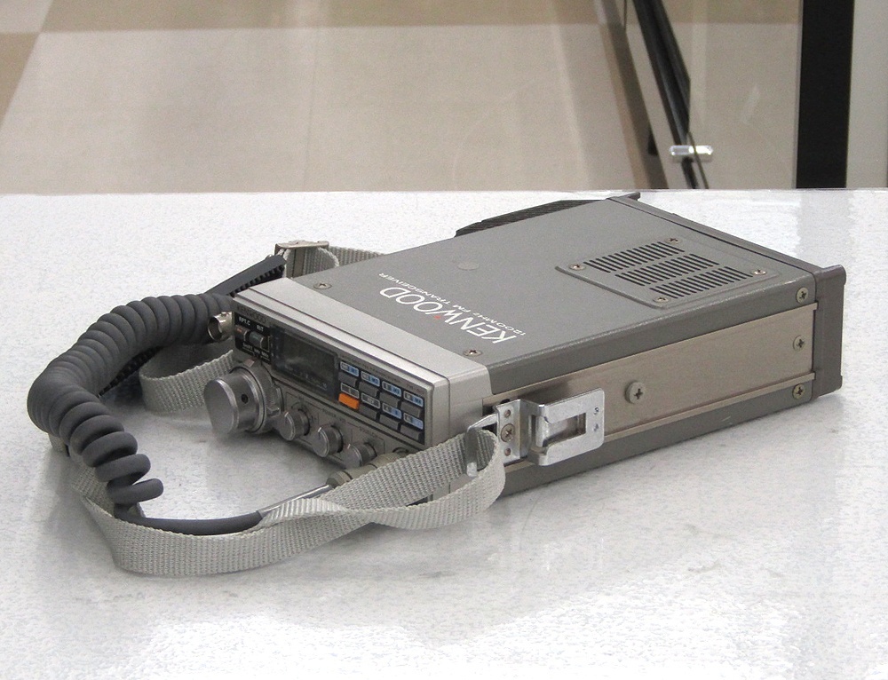 1200MHz TR-50 KENWOOD無線機 Yahoo!オークション -「kenwood tr-50」の落札相場・落札価格
