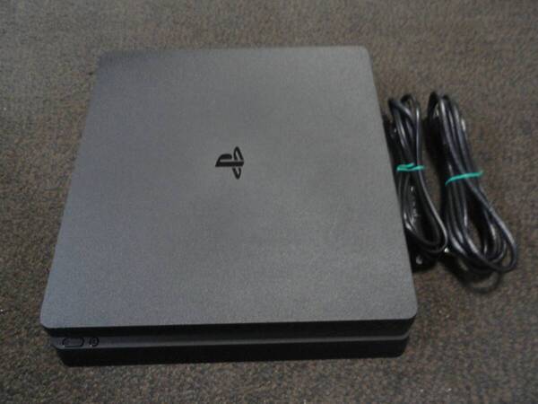 ☆PlayStation4 ジェット・ブラック 500GB CUH-2000AB01 動作確認済み/初期化済み☆