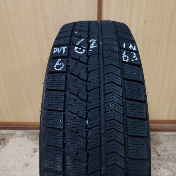 (中古17)ブリヂストン ブリザックVRX 185/65R15 88Q 20年製 IN・OUTあり BRIDGESTONE BLIZZAK VRX