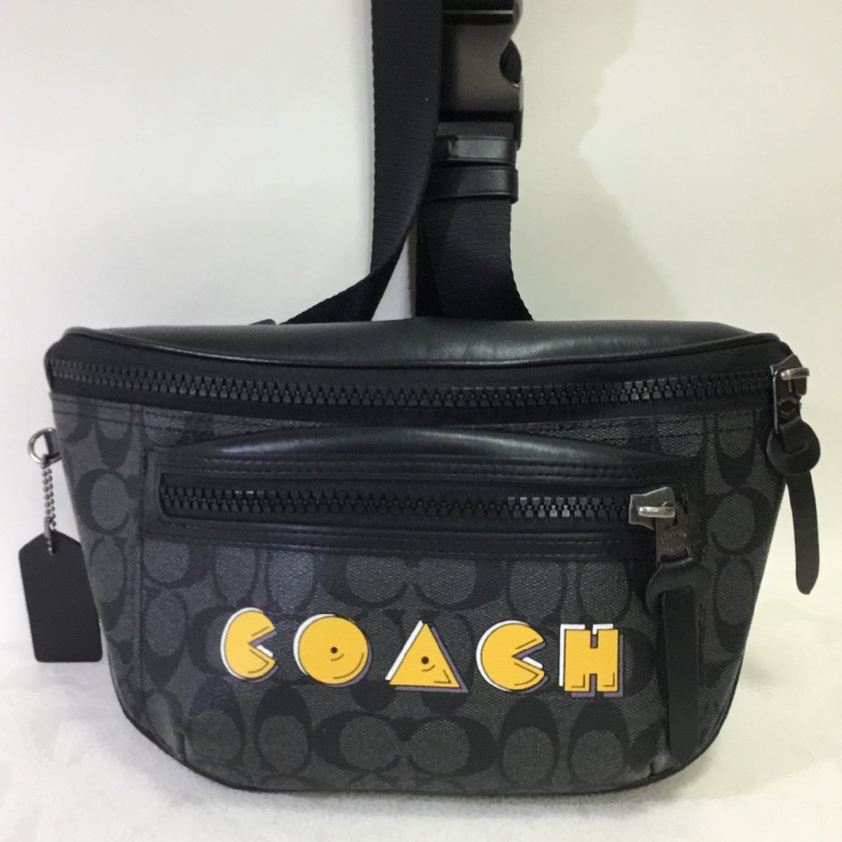COACH 【COACH】コーチ パックマン コラボ シグネチャー ボディ