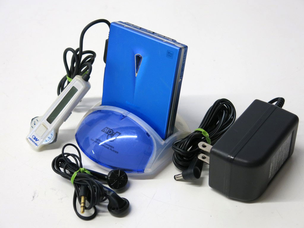 【新品未使用品】SHARP★MDヘッドホンプレーヤー(MD-J) Yahoo!オークション -「md-j」(ポータブルプレーヤー
