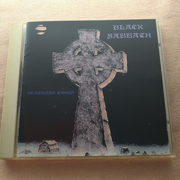 Back Sabbath Headless Cross Japanese edition samle disc ディスクに非売品 刻印あり裏ジャケット シール 貼り付けあり 中古 CD
