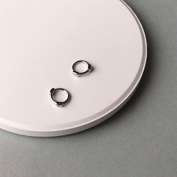 【金属アレルギー対応】極小 ミニフープピアス シルバー 6mm S925 シンプル オフィス #177
