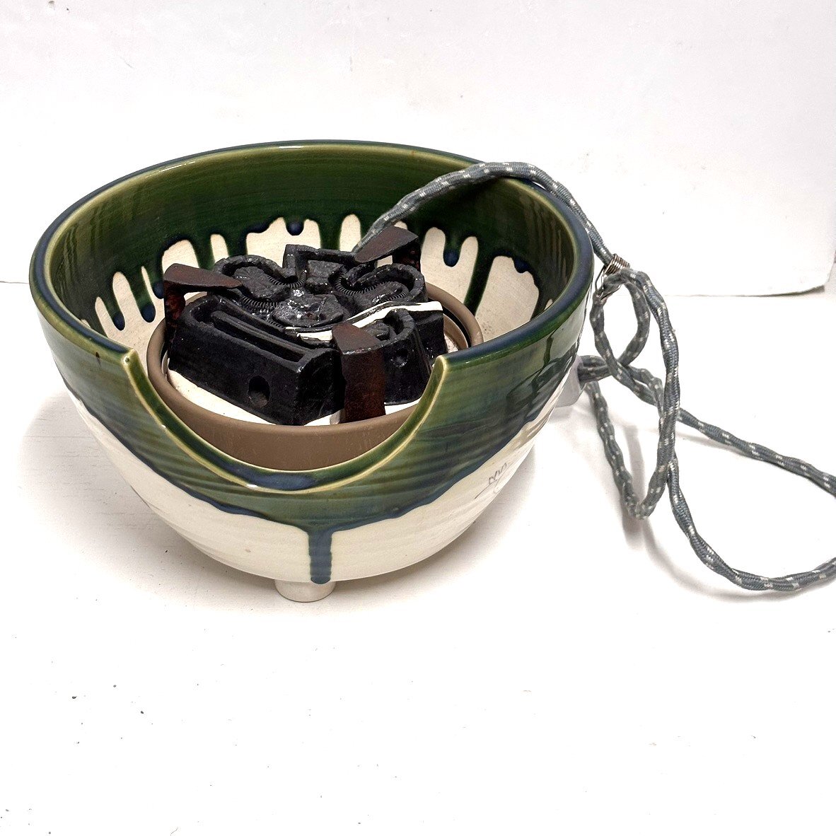 煎茶 染付 三足 火鉢 瓶掛 25.8cmx23.5cm 時代(LC581)
