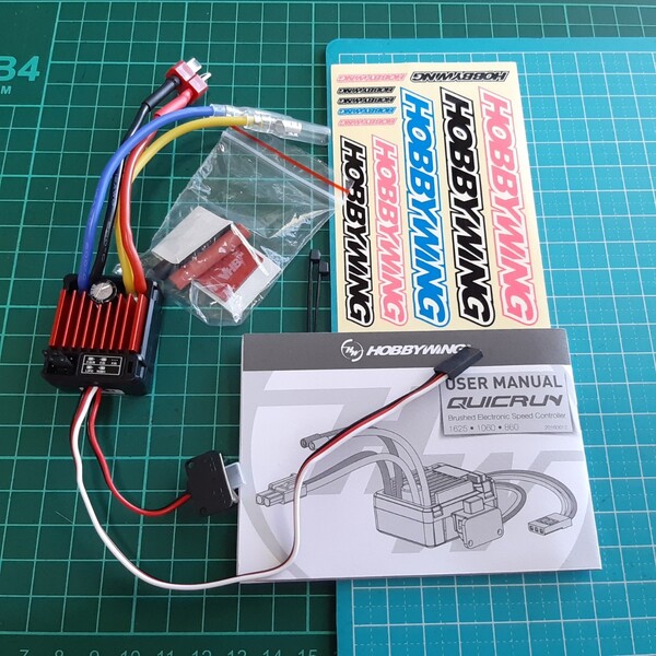即決《送料無料》 ③ ホビーウイング 防水 ブラシ アンプ QuicRUN WP 1060 クイックラン モーター esc YD-2 ドリパケ TT02 ラジコン