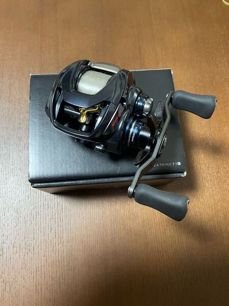 スティーズ A TW HLC 7.1L steez ダイワ Daiwa 村上晴彦 カーボンクランクハンドル 左巻き