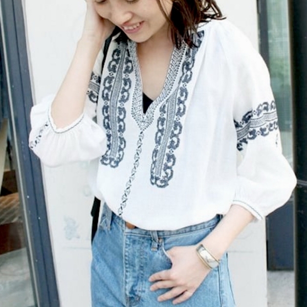 *スローブイエナ クロスステッチ刺繍ブラウス 七分袖 プルオーバー 白 ホワイト フリーサイズ SLOBE IENA 美品