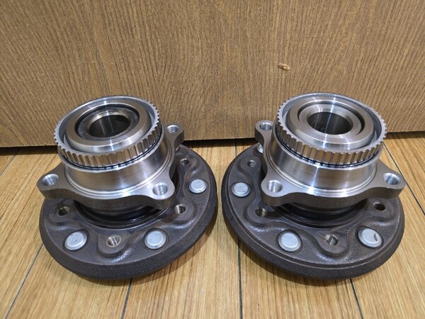 200系ハイエース4WD、トヨタ純正リサイクルハブ&GMB新品ベアリング 組み込み済2 GHDKDH205.206.TRH216.226