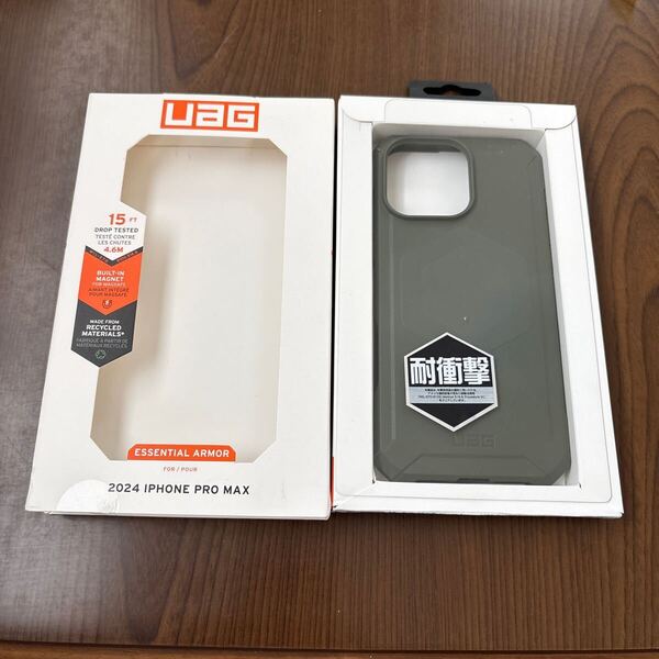 706p2505☆ URBAN ARMOR GEAR iPhone 16 Pro Max 2024対応耐衝撃ケース MAGSAFE対応 ESSENTIAL ARMOR オリーブ