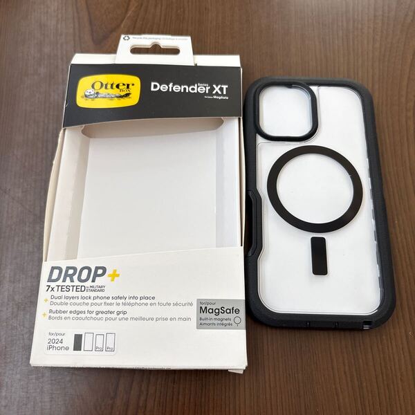 706p2509☆ 【OtterBox】iPhone 16用 耐衝撃 衝撃吸収 米軍MIL規格 Magsafe対応ケース Defender XT ダークサイド