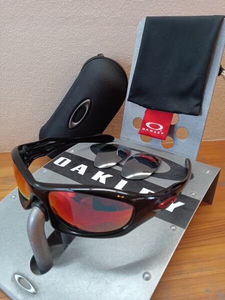 【美品♪偏光♪】DUCATI限定/モンスタードッグ/オークリー/oakley/monster dog/検サングラス 釣り ランニング 自転車