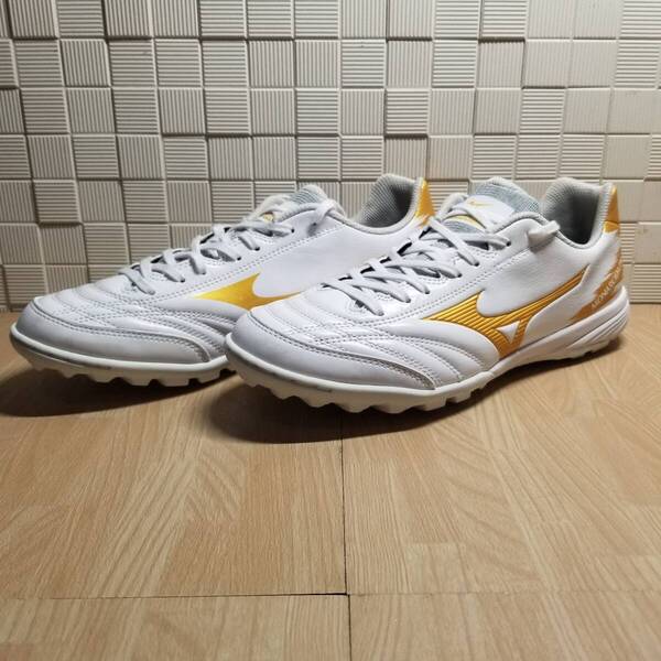 送料無料・新品未使用!!ミズノ MIZUNO サッカーシューズ トレーニング / モナルシーダ NEO SALA PRO TF / 白 定価9900円 25.0cm