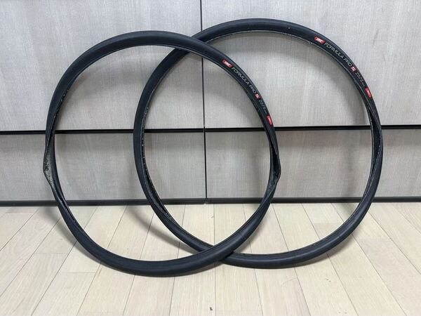 IRC FORMULA PRO TL 700x28C RBCC タイヤ