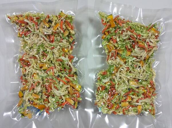 乾燥野菜 ミックス セット 干し野菜 カット野菜 にんじん、だいこん、かぼちゃ、きゃべつ 国産 無添加 50g x 2袋