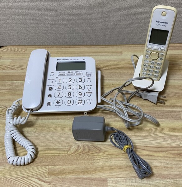 ◆即決 VE-GD23DL-W Panasonic パナソニック コードレス電話機 親機 VE-GD23-W 増設 子機 KX-FKD403-C パナソニック