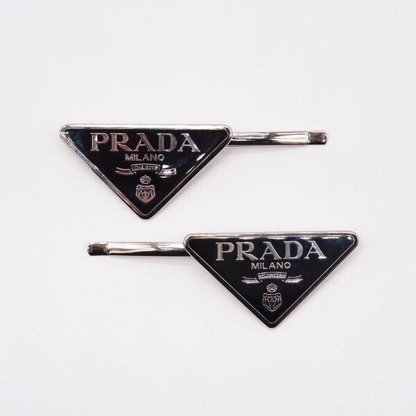 PRADA ロゴプレート ヘアピン シルバー GP プラダ 付属品付き