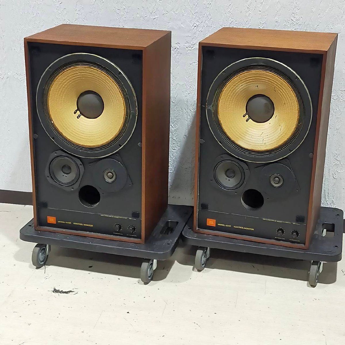 期間限定30％OFF! Yahoo!オークション -「jbl (JBL)の落札 4311」(スピーカー本体) スピーカー・ウーファー
