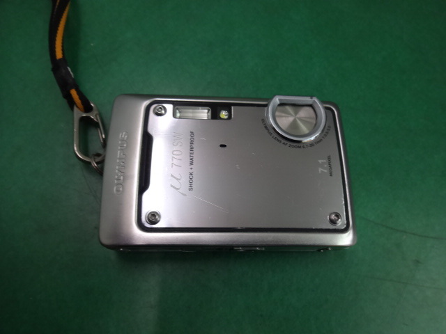 OLYMPUS μ770SW コンパクトデジタルカメラ オリンパス ニュースリリース： 水深10mまでの水中撮影が可能で