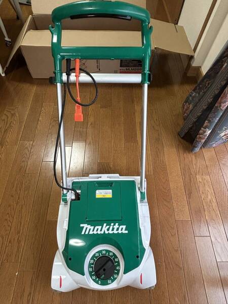 マキタ 280㎜芝刈機 MLM2851 作動確認済 送料込み